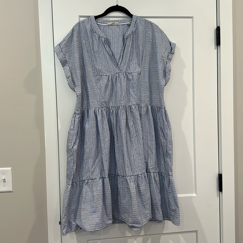 Esprit Cotton A-line Tiered Striped Sundress - size 12, blue & white, pockets!!